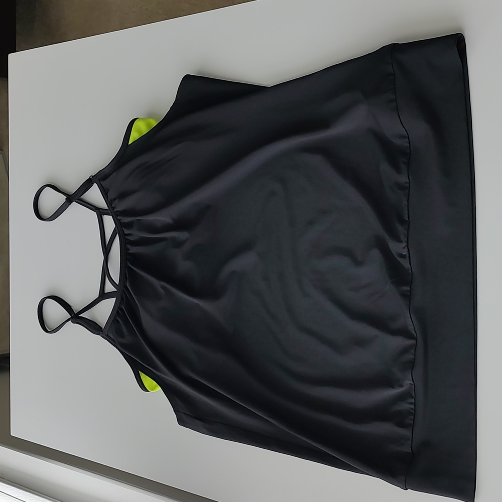 Forever 21 black and lime workout tank size M NWOT